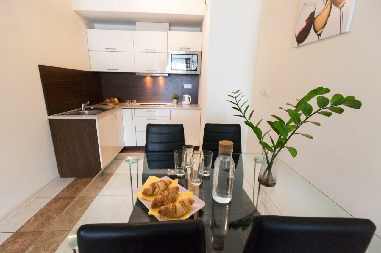 Pcd Aparthotel Ochota Βαρσοβία Εξωτερικό φωτογραφία