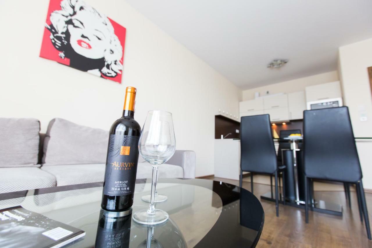 Pcd Aparthotel Ochota Βαρσοβία Εξωτερικό φωτογραφία
