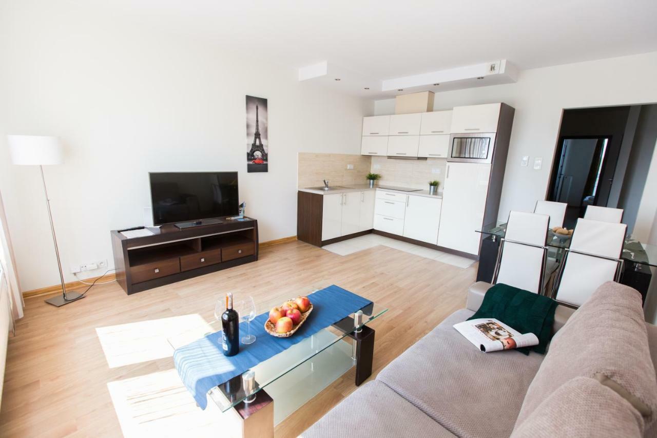Pcd Aparthotel Ochota Βαρσοβία Εξωτερικό φωτογραφία
